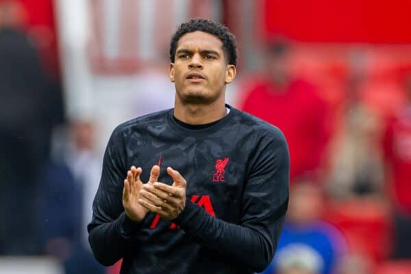 MANCHESTER, ENGLAND - Sunday, September 1, 2024: Liverpool's Jarell Quansah during the pre-match warm-up before the FA Premier League match between Manchester United FC and Liverpool FC at Old Trafford. Liverpool won 3-0. (Photo by David Rawcliffe/Propaganda)