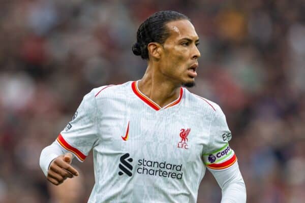 MANCHESTER, ENGLAND - Sunday, September 1, 2024: Liverpool's captain Virgil van Dijk during the FA Premier League match between Manchester United FC and Liverpool FC at Old Trafford. Liverpool won 3-0. (Photo by David Rawcliffe/Propaganda)