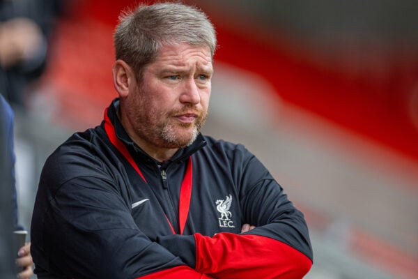 ST HELENS, ENGLAND - Sunday, September 15, 2024: Liverpool's manager Matt Beard before a pre-season friendly match between Liverpool FC Women and Everton FC Women at the St Helens Stadium. (Photo by David Rawcliffe/Propaganda)