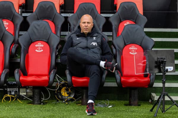 SOUTHAMPTON, ENGLAND - Sunday, November 24, 2024: Liverpool's head coach Arne Slot before the FA Premier League match between Southampton FC and Liverpool FC at St Mary's Stadium. (Photo by David Rawcliffe/Propaganda)