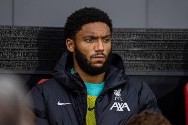 SOUTHAMPTON, ENGLAND - Sunday, November 24, 2024: Liverpool's substitute Joe Gomez on the bench before the FA Premier League match between Southampton FC and Liverpool FC at St Mary's Stadium. (Photo by David Rawcliffe/Propaganda)