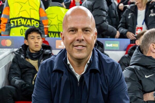 LIVERPOOL, ENGLAND - Wednesday, November 27, 2024: Liverpool's head coach Arne Slot during the UEFA Champions League game between Liverpool FC and Real Madrid CF at Anfield. (Photo by David Rawcliffe/Propaganda)