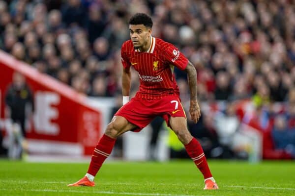 LIVERPOOL, ENGLAND - Sunday, December 1, 2024: Liverpool's Luis Díaz during the FA Premier League match between Liverpool FC and Manchester City FC at Anfield. (Photo by David Rawcliffe/Propaganda)