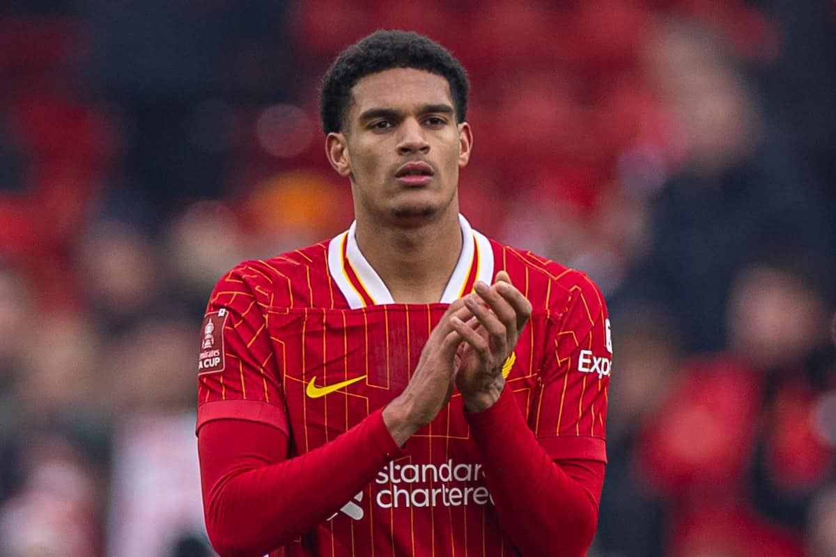 LIVERPOOL, ENGLAND - Saturday, January 11, 2025: Liverpool's Jarell Quansah applauds the supporters after FA Cup 3rd Round match between Liverpool FC and Accrington Stanley FC at Anfield. Liverpool won 4-0. (Photo by David Rawcliffe/Propaganda)