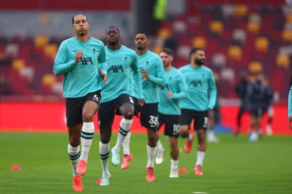 LONDON, ENGLAND - Saturday, January 18, 2025: Liverpool's Virgil van Dijk during the pre-match warm-up before the FA Premier League match between Brentford FC and Liverpool FC at the Brentford Community Stadium. (Photo by David Rawcliffe/Propaganda)