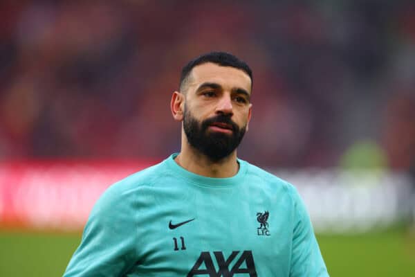 LONDON, ENGLAND - Saturday, January 18, 2025: Liverpool's Mohamed Salah during the pre-match warm-up before the FA Premier League match between Brentford FC and Liverpool FC at the Brentford Community Stadium. (Photo by David Rawcliffe/Propaganda)