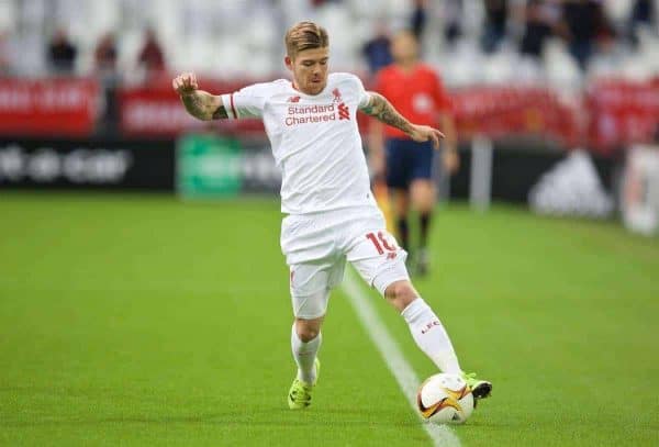 BORDEAUX, FRANCE - Thursday, September 17, 2015: Liverpool's Alberto Moreno in action against FC Girondins de Bordeaux during the UEFA Europa League Group Stage Group B match at the Nouveau Stade de Bordeaux. (Pic by David Rawcliffe/Propaganda)
