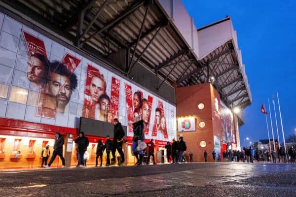 LIVERPOOL, ENGLAND - Wednesday, January 31, 2024: Liverpool supporters brave the wet and windy weather ahead of the FA Premier League match between Liverpool FC and Chelsea FC at Anfield. (Photo by David Rawcliffe/Propaganda)