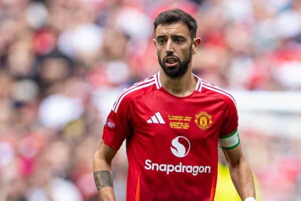 LONDRA, INGHILTERRA - sabato 10 agosto 2024: Il capitano del Manchester United Bruno Fernandes durante la partita fa Community Shield tra il Manchester City FC e il Manchester United FC allo stadio di Wembley. (Foto di David Rawcliffe/Propaganda)