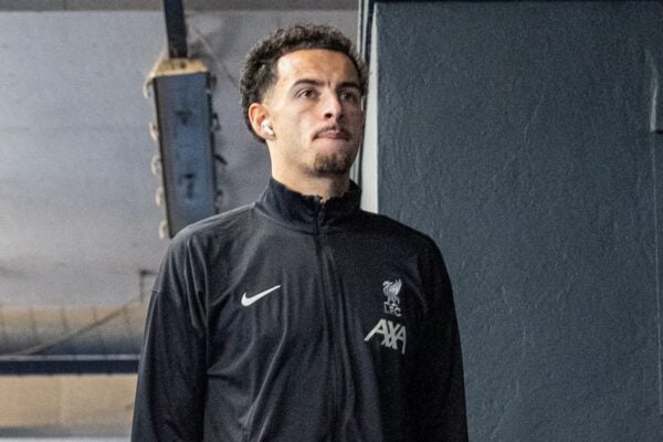 IPSWICH, ENGLAND - Saturday, August 17, 2024: Liverpool's Curtis Jones arrives before the FA Premier League match between Ipswich Town FC and Liverpool FC at Portman Road. (Photo by David Rawcliffe/Propaganda)