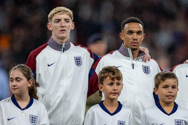 LONDON, ENGLAND - Tuesday, September 10, 2024: England's Anthony Gordon (L) and Trent Alexander-Arnold line-up before the UEFA Nations League League B Group B2 game between England and Finland at Wembley Stadium. (Photo by David Rawcliffe/Propaganda)