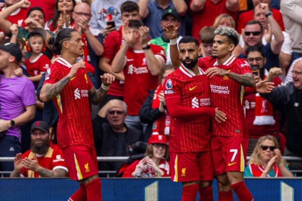 LIVERPOOL, INGHILTERRA - sabato 21 settembre 2024: Luis Díaz di Liverpool festeggia dopo aver segnato il primo gol durante la partita della fa Premier League tra Liverpool FC e AFC Bournemouth ad Anfield. (Foto di David Rawcliffe/Propaganda)