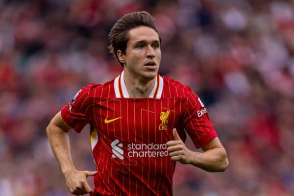 LIVERPOOL, INGHILTERRA - Sabato 21 settembre 2024: Federico Chiesa del Liverpool durante la partita della FA Premier League tra Liverpool FC e AFC Bournemouth ad Anfield. (Foto di David Rawcliffe/Propaganda)