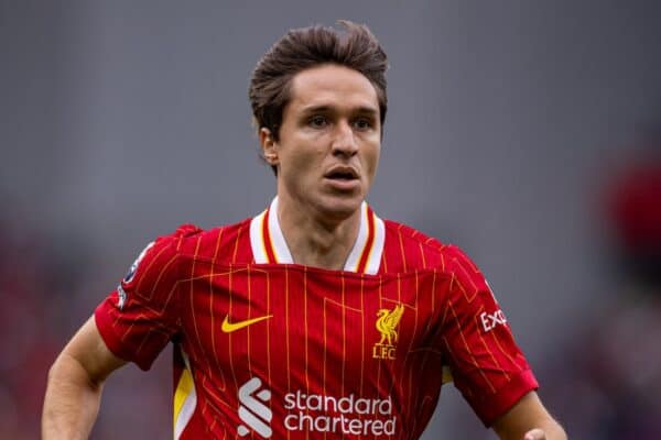 LIVERPOOL, INGHILTERRA - sabato 21 settembre 2024: Federico Chiesa di Liverpool durante la partita della fa Premier League tra Liverpool FC e AFC Bournemouth ad Anfield. (Foto di David Rawcliffe/Propaganda)