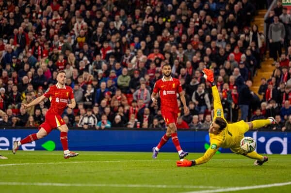 LIVERPOOL, ENGLAND - Wednesday, September 25, 2024: Liverpool's Diogo Jota scores the second goal during the Football League Cup 3rd Round match between Liverpool FC and West Ham United FC at Anfield. (Photo by Ryan Brown/Propaganda)