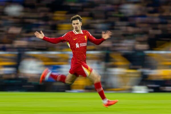 WOLVERHAMPTON, ENGLAND - Saturday, September 28, 2024: Liverpool's Curtis Jones during the FA Premier League match between Wolverhampton Wanderers FC and Liverpool FC at Molineux Stadium. (Photo by David Rawcliffe/Propaganda)