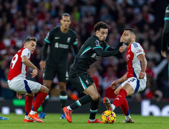 LONDON, ENGLAND - Sunday October 27, 2024: Curtis Jones of Liverpool during the FA Premier League match between Arsenal FC and Liverpool FC at Emirates Stadium. (Photo by David Rawcliffe/Propaganda)