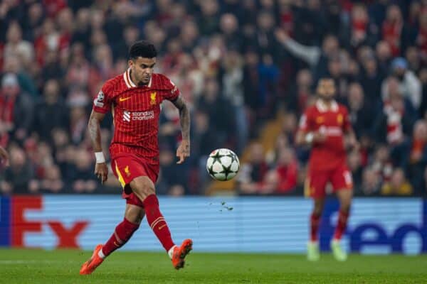 LIVERPOOL, ENGLAND - Wednesday, October 2, 2024: Liverpool's Luis Díaz scores the first goal during the UEFA Champions League game between Liverpool FC and Bologna FC 1909 at Anfield. (Photo by David Rawcliffe/Propaganda)