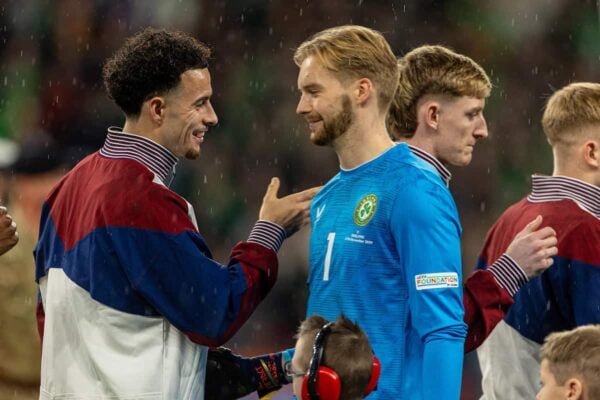 LONDON, ENGLAND - Sunday, November 17, 2024: England's Curtis Jones (L) shakes hands with Liverpool team-mate Caoimhin Kelleher before the UEFA Nations League League B Group B2 game between England and Republic of Ireland at Wembley Stadium. (Photo by David Rawcliffe/Propaganda)