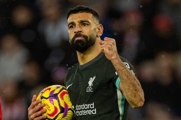 SOUTHAMPTON, ENGLAND - Sunday, November 24, 2024: Liverpool's Mohamed Salah celebrates after scoring his side's second goal during the FA Premier League match between Southampton FC and Liverpool FC at St Mary's Stadium. (Photo by David Rawcliffe/Propaganda)