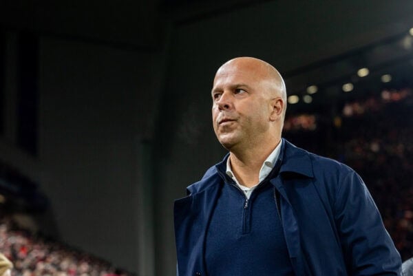 LIVERPOOL, ENGLAND - Wednesday, November 27, 2024: Liverpool's head coach Arne Slot during the UEFA Champions League game between Liverpool FC and Real Madrid CF at Anfield. (Photo by David Rawcliffe/Propaganda)