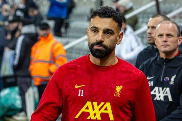 NEWCASTLE-UPON-TYNE, ENGLAND - Wednesday, December 4, 2024: Liverpool's Mohamed Salah during the pre-match warm-up before the FA Premier League match between Newcastle United FC and Liverpool FC at St James' Park. (Photo by David Rawcliffe/Propaganda)