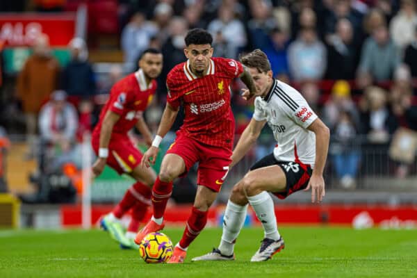 LIVERPOOL, ENGLAND - Saturday, December 14, 2024: Liverpool's Luis Díaz during the FA Premier League match between Liverpool FC and Fulham FC at Anfield. (Photo by David Rawcliffe/Propaganda)