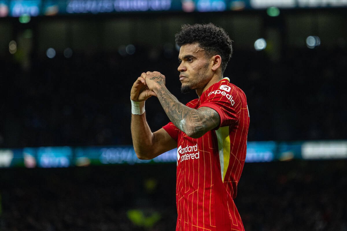 LONDON, ENGLAND - Sunday, December 22, 2024: Liverpool's Luis Díaz celebrates after scoring the first goal with a diving header during the FA Premier League match between Tottenham Hotspur FC and Liverpool FC at the Tottenham Hotspur Stadium. (Photo by David Rawcliffe/Propaganda)