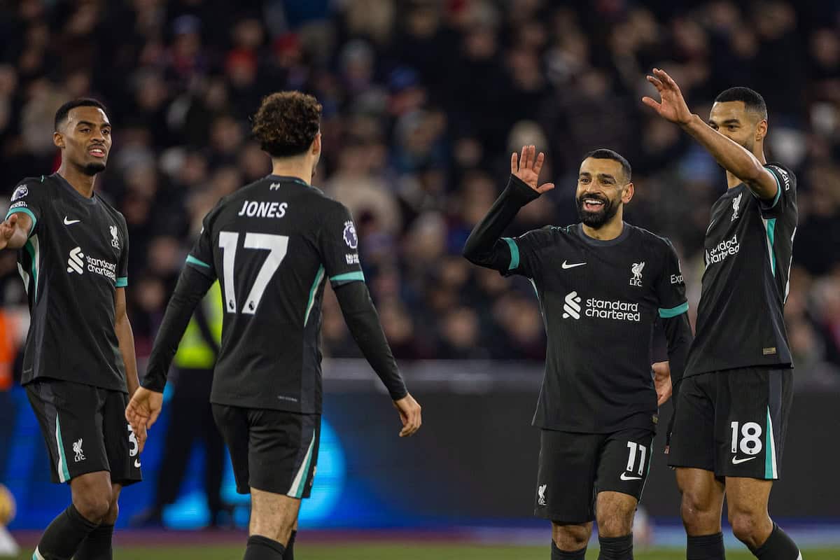 LONDON, ENGLAND - Sunday, December 29, 2024: Liverpool's Mohamed Salah celebrates after scoring the third goal, his 20th league goal of the season, during the FA Premier League match between West Ham United FC and Liverpool FC at the London Stadium. (Photo by David Rawcliffe/Propaganda)