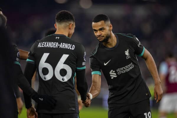 LONDON, ENGLAND - Sunday, December 29, 2024: Liverpool's Trent Alexander-Arnold (L) celebrates with team-mate Cody Gakpo after scoring the fourth goal during the FA Premier League match between West Ham United FC and Liverpool FC at the London Stadium. (Photo by David Rawcliffe/Propaganda)