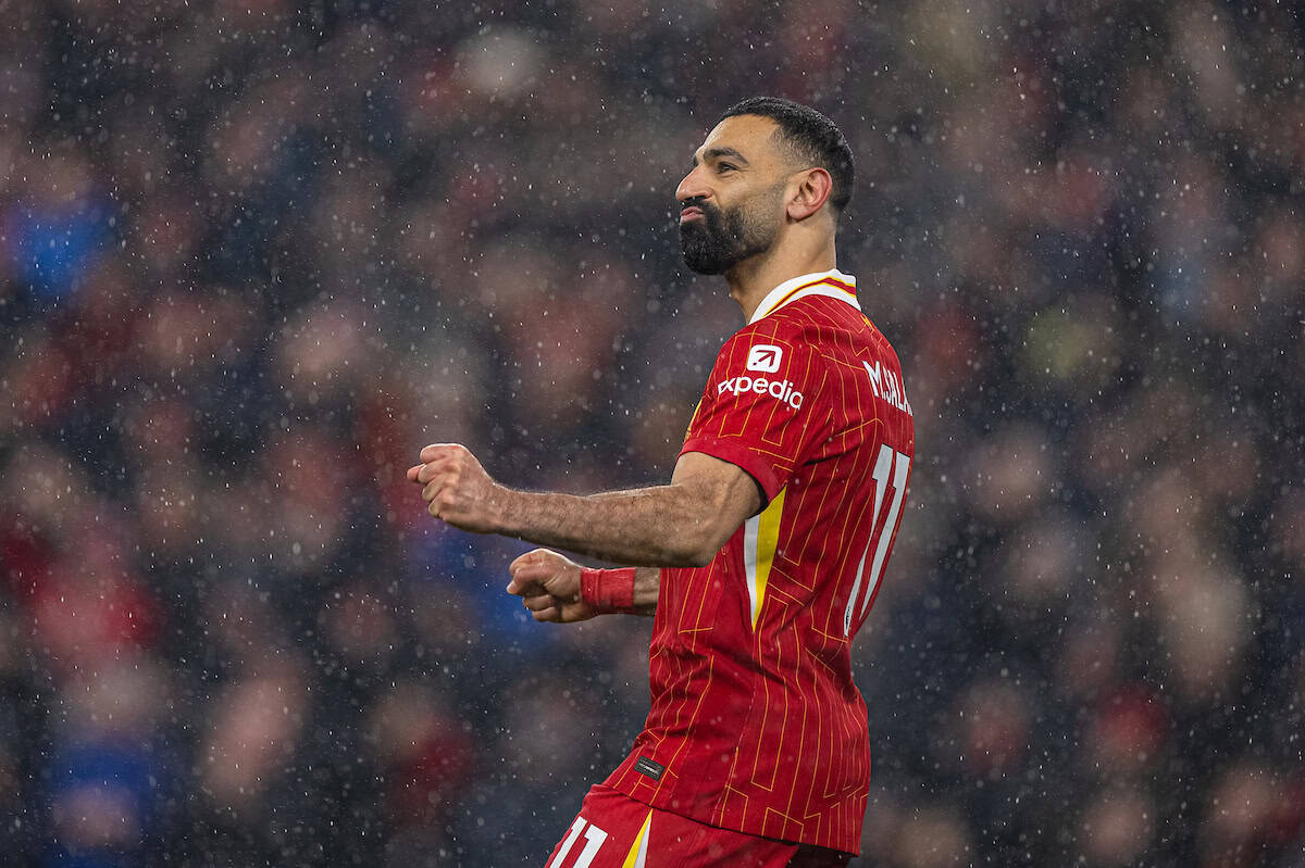 LIVERPOOL, ENGLAND - Sunday, January 5, 2025: Liverpool's Mohamed Salah celebrates after scoring the second goal during the FA Premier League match between Liverpool FC and Manchester United FC at Anfield. (Photo by David Rawcliffe/Propaganda)