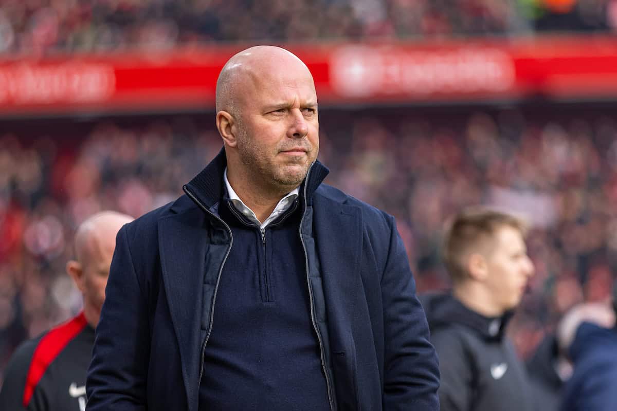 LIVERPOOL, ENGLAND - Saturday, January 11, 2025: Liverpool's head coach Arne Slot before the FA Cup 3rd Round match between Liverpool FC and Accrington Stanley FC at Anfield. (Photo by David Rawcliffe/Propaganda)