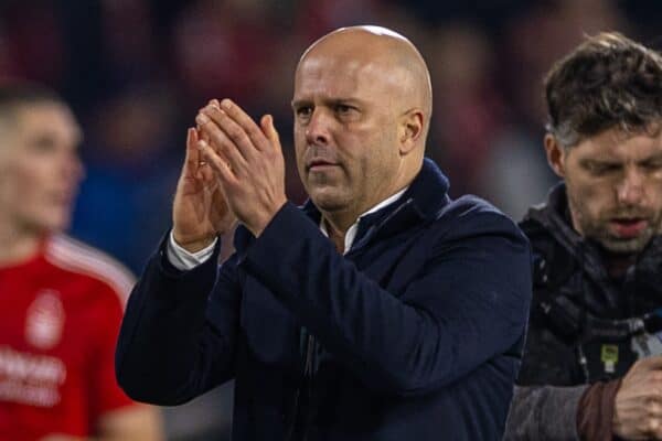 NOTTINGHAM, ENGLAND - Tuesday, January 14, 2025: Liverpool's head coach Arne Slot applauds the supporters after the FA Premier League match between Nottingham Forest FC and Liverpool FC at the City Ground. (Photo by David Rawcliffe/Propaganda)