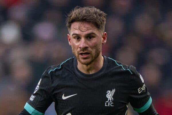 LONDON, ENGLAND - Saturday, January 18, 2025: Liverpool's Alexis Mac Allister during the FA Premier League match between Brentford FC and Liverpool FC at the Brentford Community Stadium. (Photo by David Rawcliffe/Propaganda)