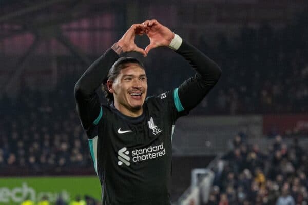 LONDON, ENGLAND - Saturday, January 18, 2025: Liverpool's Darwin Núñez celebrates after scoring the second goal during the FA Premier League match between Brentford FC and Liverpool FC at the Brentford Community Stadium. (Photo by David Rawcliffe/Propaganda)