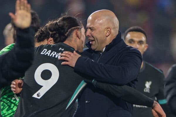 LONDON, ENGLAND - Saturday, January 18, 2025: Liverpool's head coach Arne Slot celebrates with two-goal hero Darwin Núñez after during the FA Premier League match between Brentford FC and Liverpool FC at the Brentford Community Stadium. (Photo by David Rawcliffe/Propaganda)