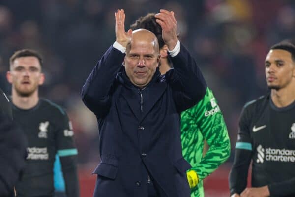 LONDON, ENGLAND - Saturday, January 18, 2025: Liverpool's head coach Arne Slot celebrates after during the FA Premier League match between Brentford FC and Liverpool FC at the Brentford Community Stadium. (Photo by David Rawcliffe/Propaganda)