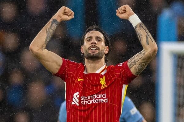 MANCHESTER, ENGLAND - Sunday, February 23, 2025: Liverpool's Dominik Szoboszlai celebrates after scoring the second goal during the FA Premier League match between Manchester City FC and Liverpool FC at the City of Manchester Stadium. (Photo by David Rawcliffe/Propaganda)