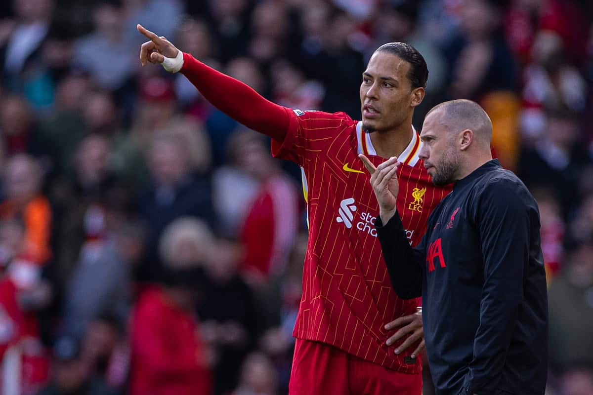 LIVERPOOL, ENGLAND - Saturday, March 8, 2025: Liverpool's captain Virgil van Dijk (L) and assistant coach John Heitinga during the FA Premier League match between Liverpool FC and Southampton FC at Anfield. (Photo by David Rawcliffe/Propaganda)